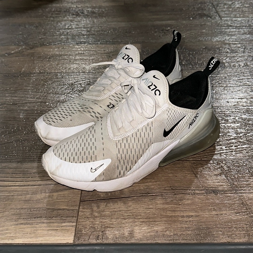 Nike Men’s Air Max 270